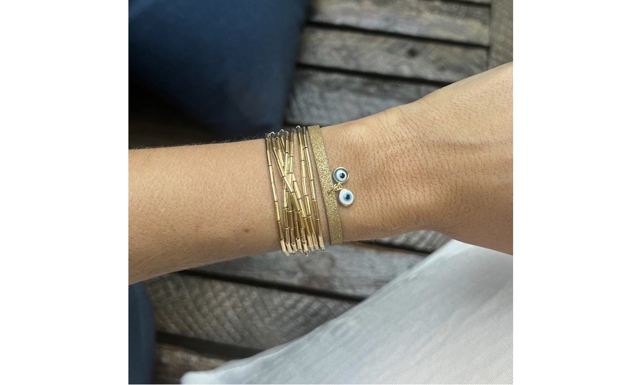 Pulseira Couro Olho Grego Banho de Ouro 18k.