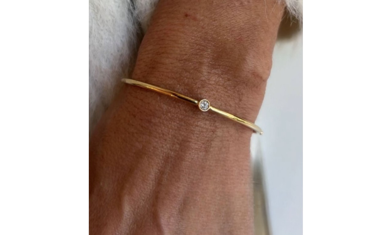 Pulseira Bracelete Ponto de Luz Banho de Ouro 18k.